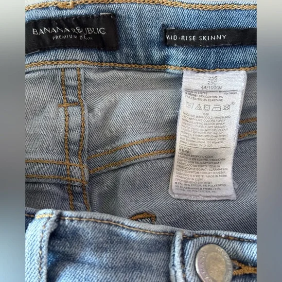 Banana Republic Premium Denim Mid-Rise Light Wash Crop Skinny Jeans Size… - Picture 3 of 4